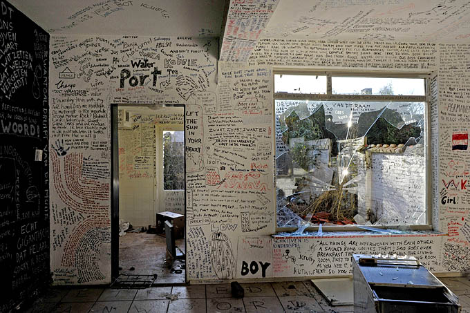 house of words 11-2010 2338