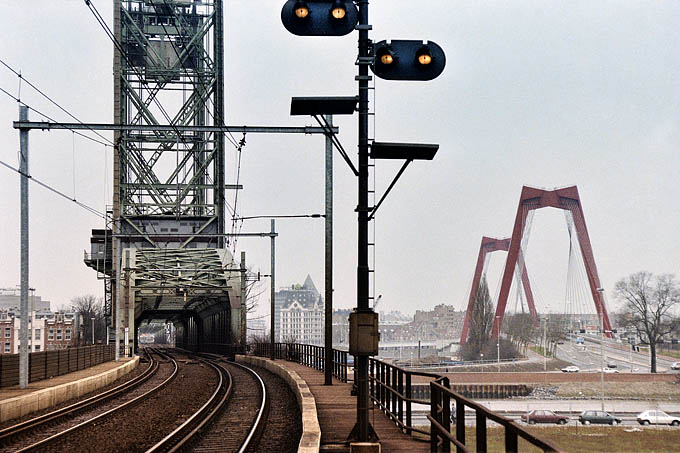 de hef en de willemsbrug rotterdam 2991