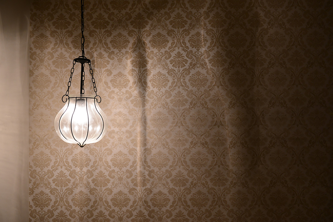 trick of the light 2-2020 1541